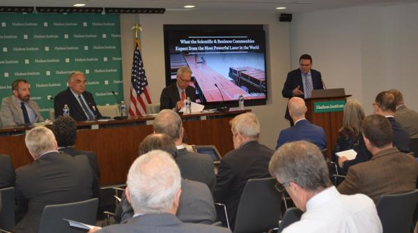 laserul de la magurele extinde si consolideaza parteneriatul strategic romano american