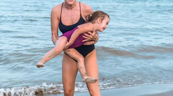 jojo poezie emotionanta pentru fiica ei ganduri pentru zora