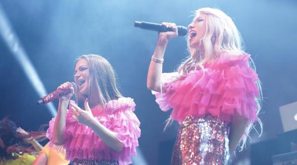 trupa andre show live pe scena te cunosc de undeva