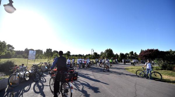 biciclistii protesteaza astazi in bucuresti