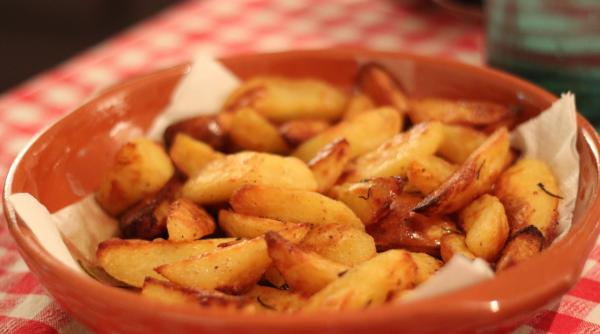 asa faci cei mai buni cartofi la cuptor secretul gospodinelor pricepute