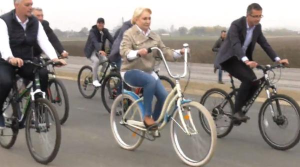 de ce nu s a plimbat dancila cu bicicleta prin metrou