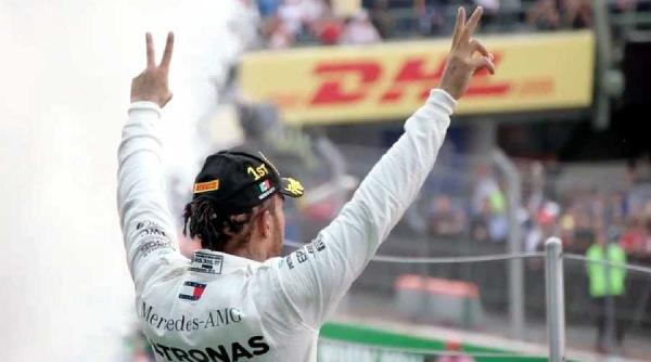 formula 1 hamilton invingator in marele premiu al mexicului