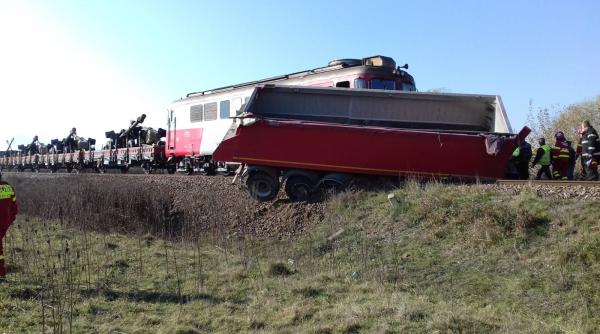 tren deraiat in judetul sibiu transporta echipament militar traficul feroviar este oprit