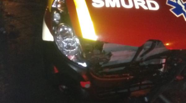 ambulanta implicata intr un accident la targu mures transporta o femeie cu nou nascut