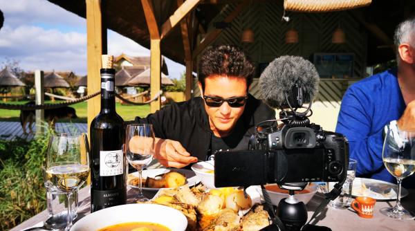 delta dunarii promovata pe piata internationala mark wiens vlogger mondial este un loc uimitor