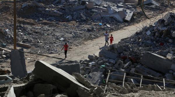 israelul a lovit fasia gaza atacul a vizat bazele hamas