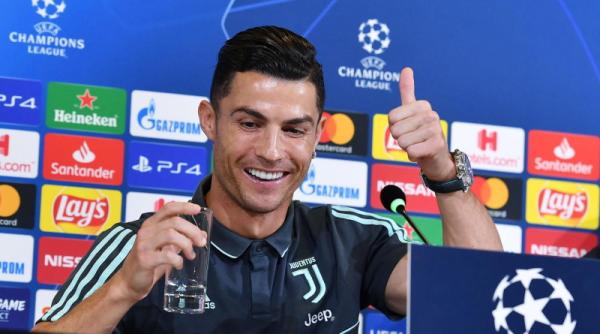 mama lui cristiano ronaldo acuza mafia din fotbal  daca era spaniol sau englez  nu i ar fi facut asa ceva