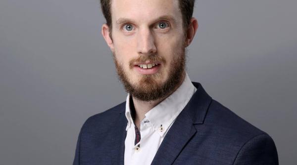 guilhem moulin consilier local bucuresti francez cu apucaturi de roman