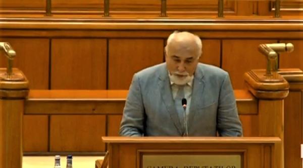 varujan vosganian critici pentru contestatarii alde cine a dat tara pe mana lui iohannis