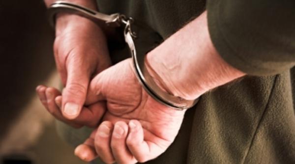 cetatea egiptean arestat dupa ce si a amenintat iubita ca i ucide copii