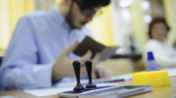 prezenta la vot comparatie cu ultimele alegeri cifrele momentului