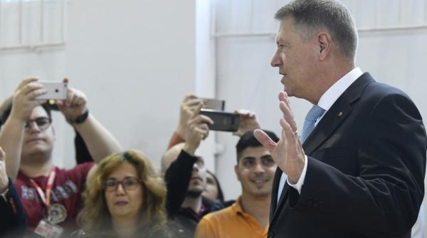 de ce a numit o iohannis pe dancila premier n am banuit ca e asa mi s a prezentat drept o doamna din psd