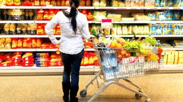 bancul zilei ion si maria la cumparaturi