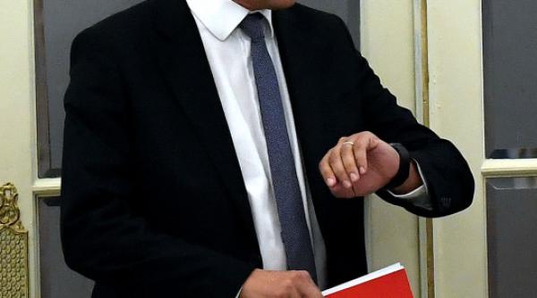 iohannis dezbatere steriu psd intalnire cu rares bogdan e penibil ce face