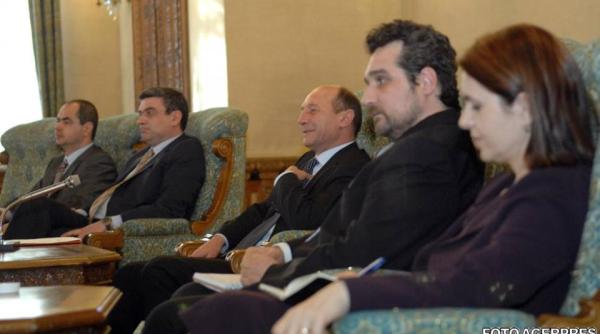 sebastian lazaroiu s a facut de ras in timp ce vorbea dancila steriu a intrerupt conferinta