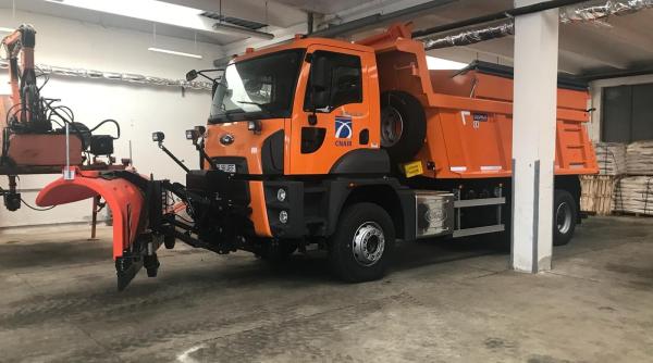 aglomeratie pe valea prahovei unde ninge bara la bara la comarnic