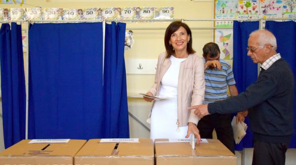 carmen iohannis a votat
