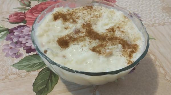 gris cu lapte desertul copilariei reteta care iti lasa gura apa