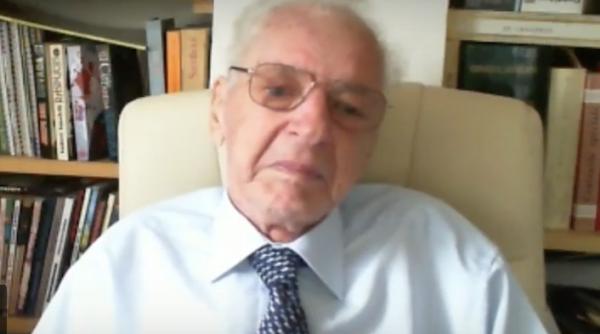 lucian bolcas  as alege o persoana in care sa ma regasesc