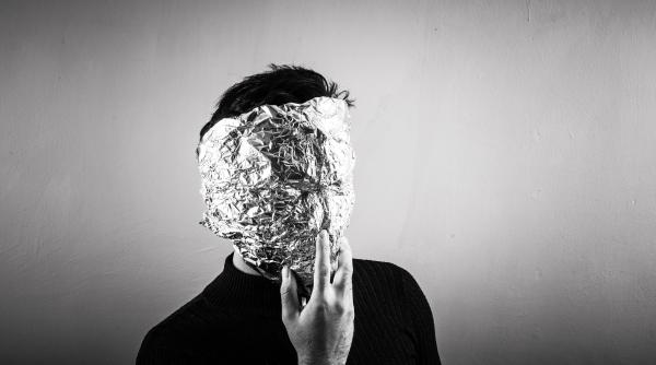 de ce trebuie sa ti acoperi fata cu folie de aluminiu cel mai bun truc