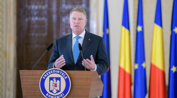 iohannis medalii pentru mai multe unitati militare si institutii