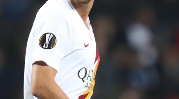 lorenzo pellegrini lovit in cap de o moneda in istanbul basaksehir as roma 0 3