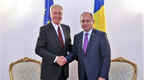 mae hans klemm vizita de ramas bun programul visa waiver pe lista discutiilor