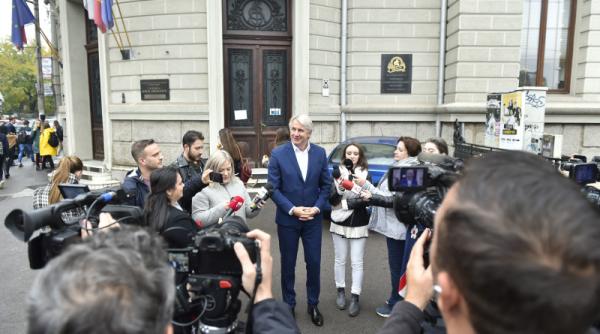 cosmar pentru romani adio program o familie o casa teodorovici a izbucnit mai citu mai pnl ule normal nu i dati si afara din case pe oameni