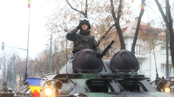 parada 1 decembrie cine e comandantul paradei premiera pentru armata