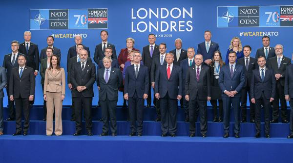 imaginile zilei summit nato londra iohannis alaturi de liderii lumii