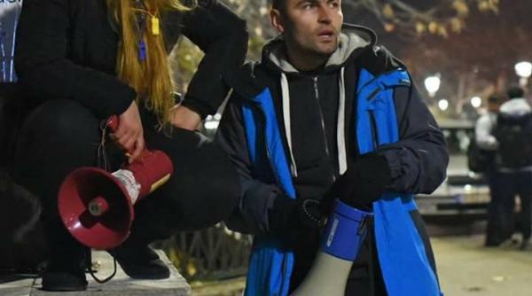 angi serban la protestul impotriva guvernului orban incident cu teodorovici