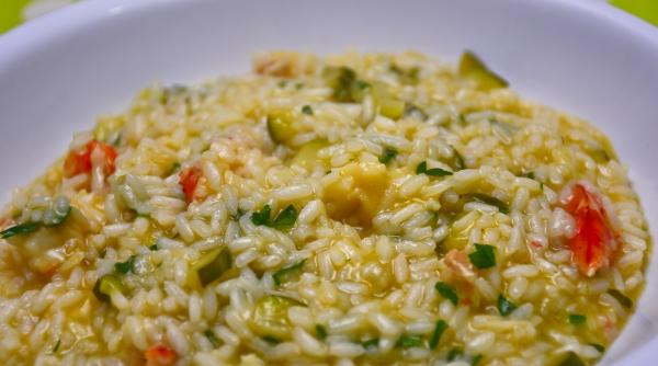 risotto pilaf fiert in zeama de carne sau legume secrete culinare de la un nutritionist