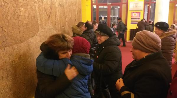 sute de oameni la cluj pentru familia melencu momente ravasitoare la un eveniment organizat de teologul valentin guia