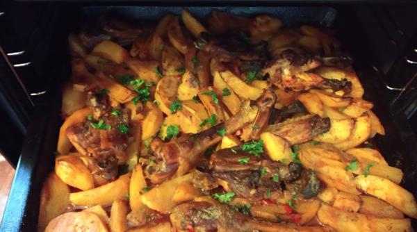 cartofi taranesti ca la mama acasa cea mai buna reteta