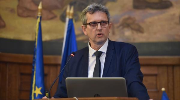 lazea deficitlazea s a incetatenit ideea ca 3prc deficit bugetar este normal gresit