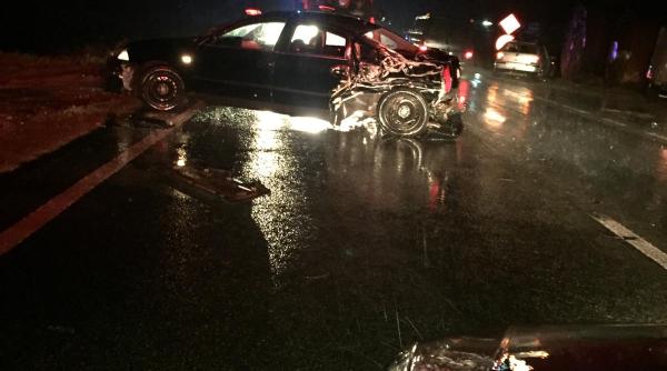 accident intre un autoturism si un autocar barbat ranit grav