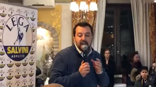 protest inedit italia salvini este contestat de sardine o noua miscare civica