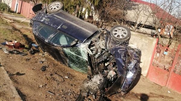 accident prc e2prc 80prc 9dspectaculosprc e2prc 80prc 9d din cauza vitezei excesive  un tanar sofer a fost ranit