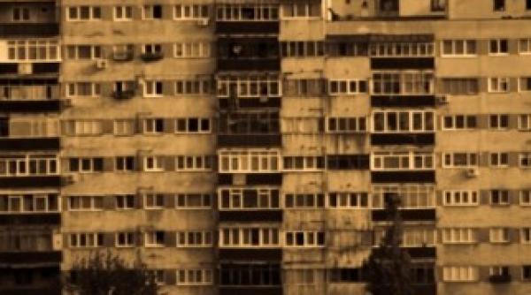 evacuare 25 persoane dintr un bloc din galati precizari isu