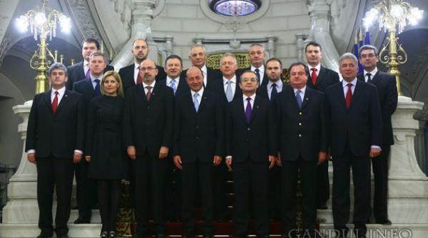 fost ministru din cabinetul boc acuze grave gabriel sandu am dat bani pentru a mi pastra functia