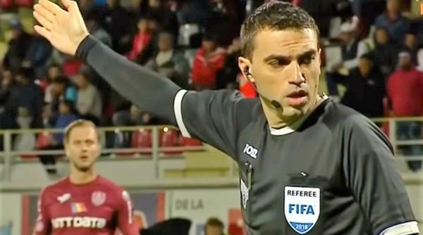 ovidiu hategan va arbitra finala mica a cupei mondiale a cluburilor