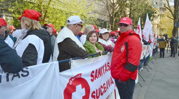 plafonarea sporurilor in sistemul medical sanitas anunta proteste de ce mai existam
