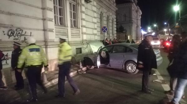 un sofer beat a intrat cu masina in primaria arad alcoolemie surpriza pentru politisti