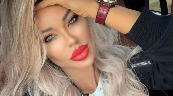 bianca dragusanu surprinsa in compania lui ronaldinho