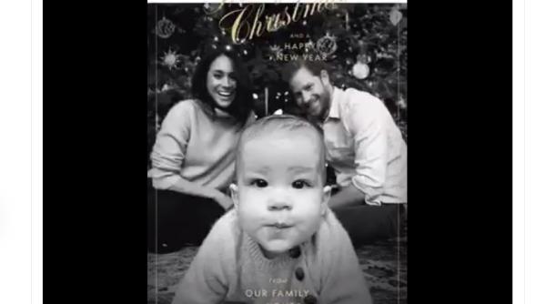 harry si meghan apar alaturi de fiul lor archie intr o felicitare de craciun