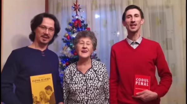 cristi danilet colinda despre codul penal sub bradul de craciun imagini virale video