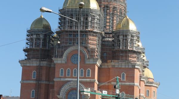 people s salvation cathedral the newest symbol of central and eastern europe