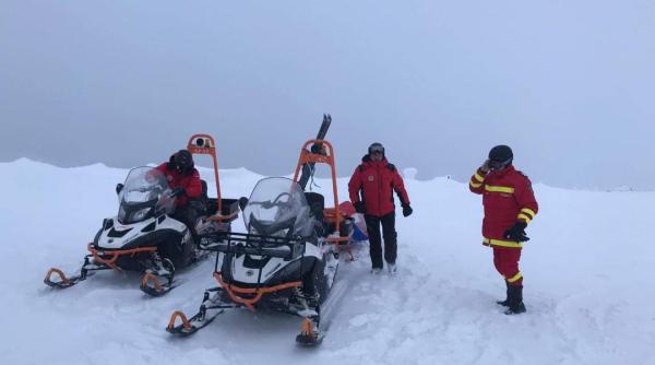 risc mare de avalanse in muntii fagaras avertizare salvamont