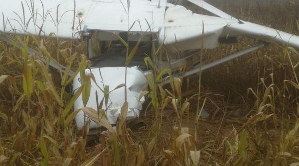 avion prabusit in sua cinci oameni au murit